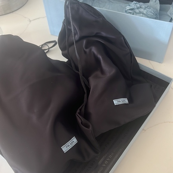 Prada beige patent leather heels peep toe - Picture 5 of 7